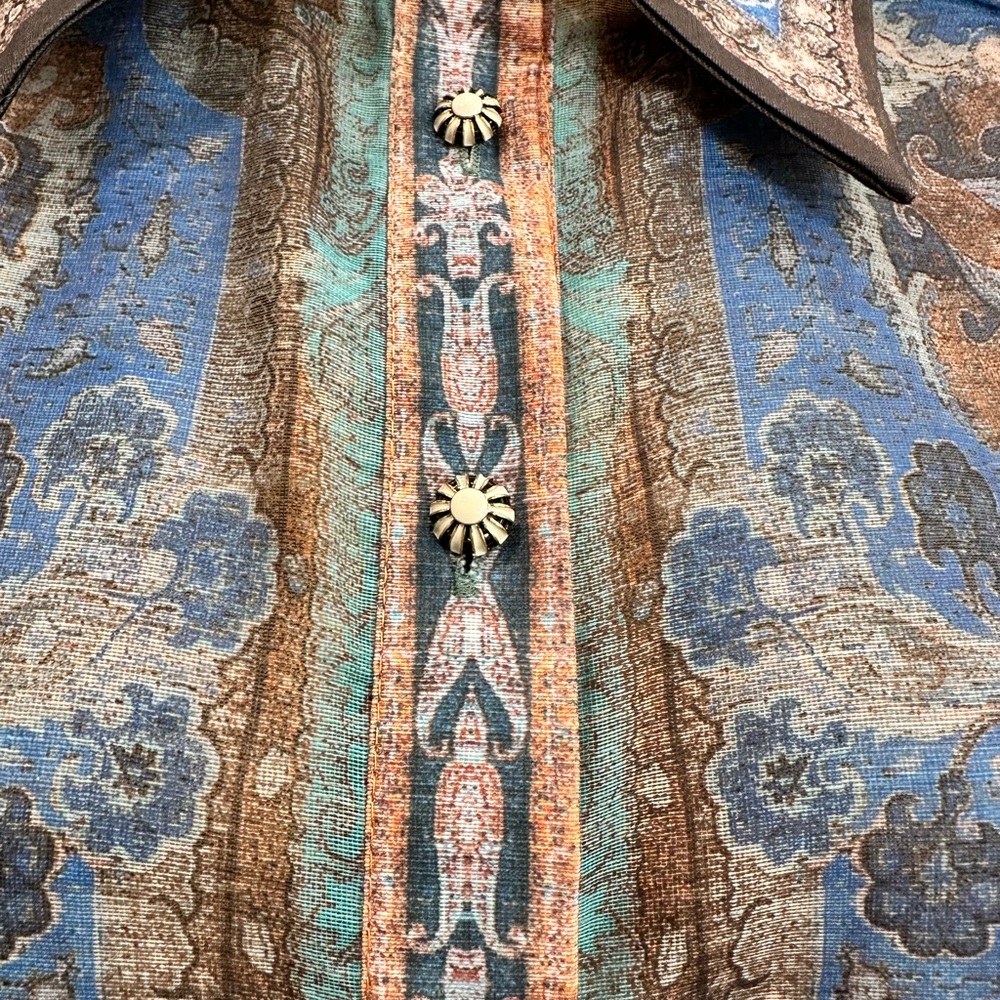 Elegant Paisley Print Blouse - Picture 7 of 12
